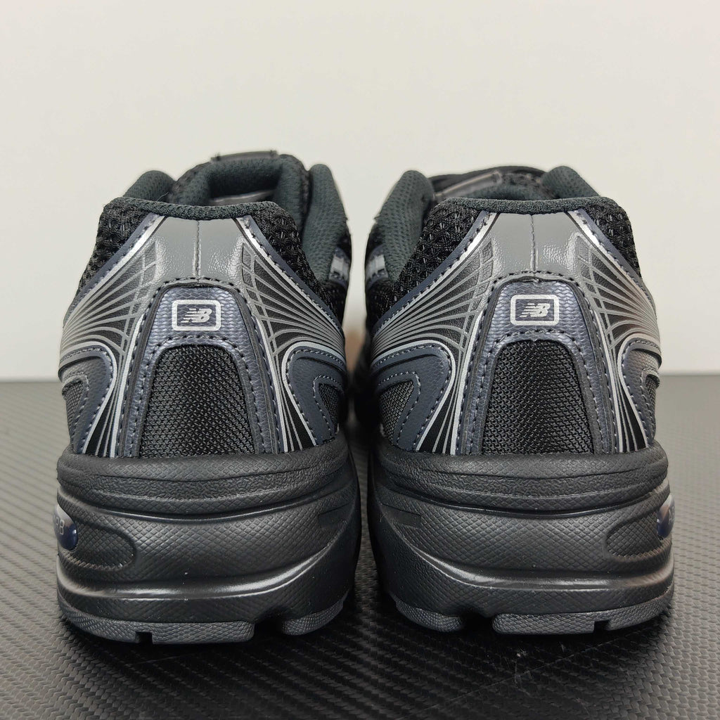 Tênis New Balance NB 740 Preto