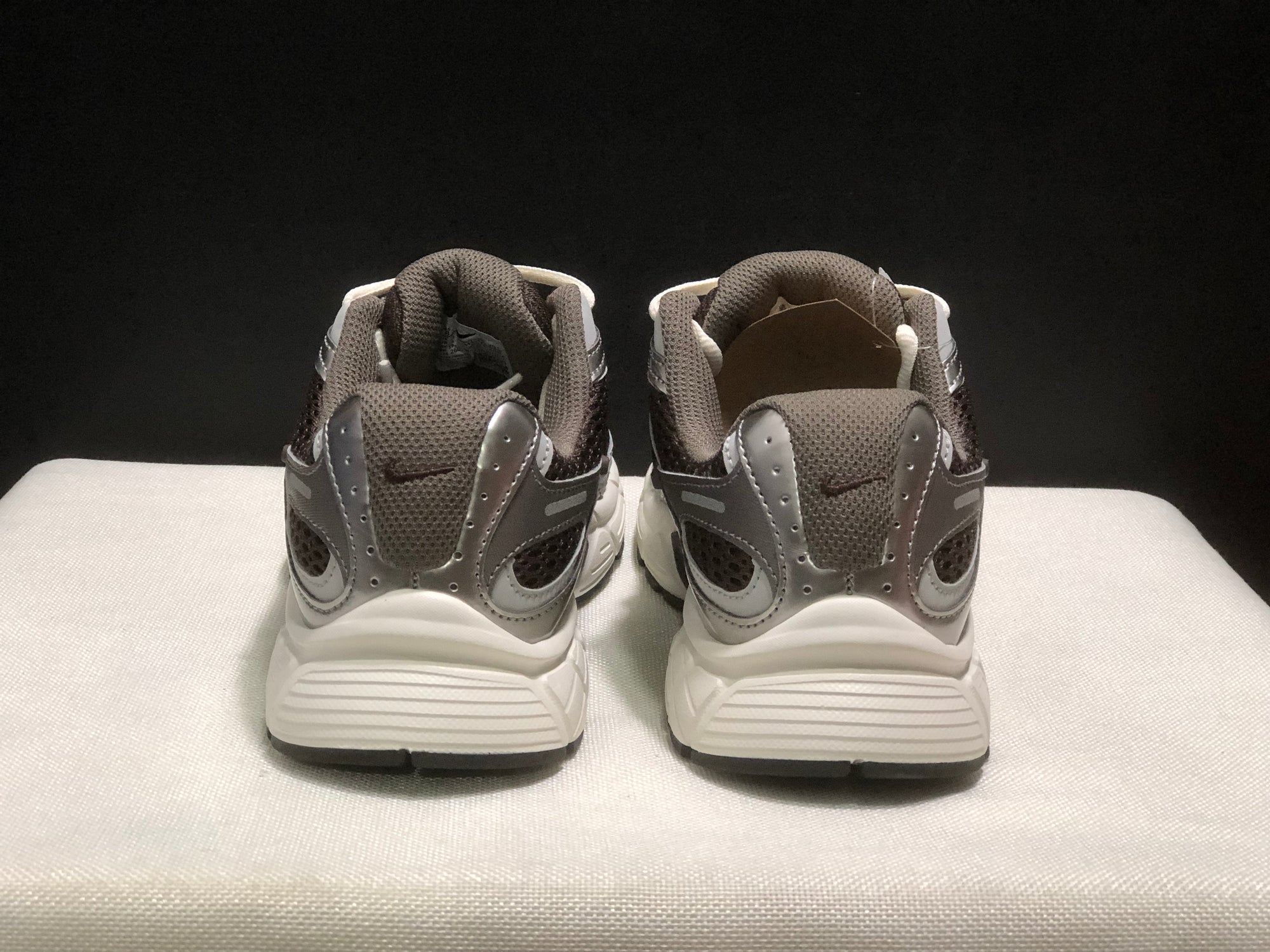 Nike V5 RNR marrom