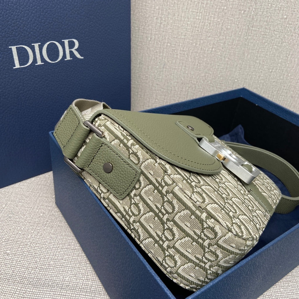 Bag Dior Saddle Messenger Pequena Verde 23x18x6CM