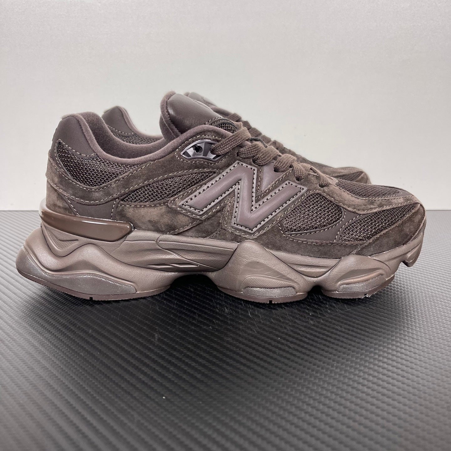 NEW BALANCE 9060 marrom