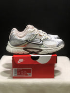 Nike V5 RNR prata