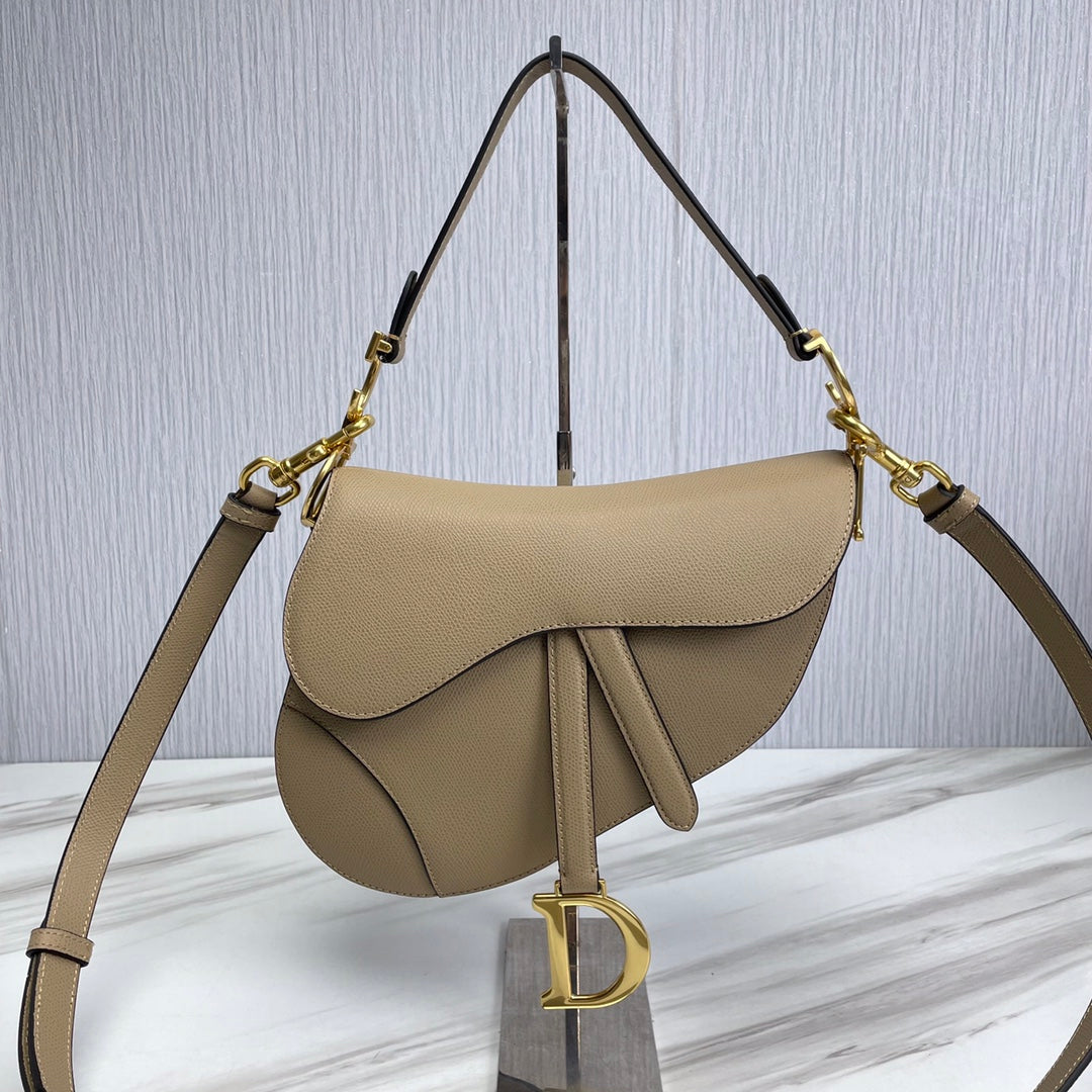 Bolsa Dior Saddle 25,5x20x6,5cm (7 cores)