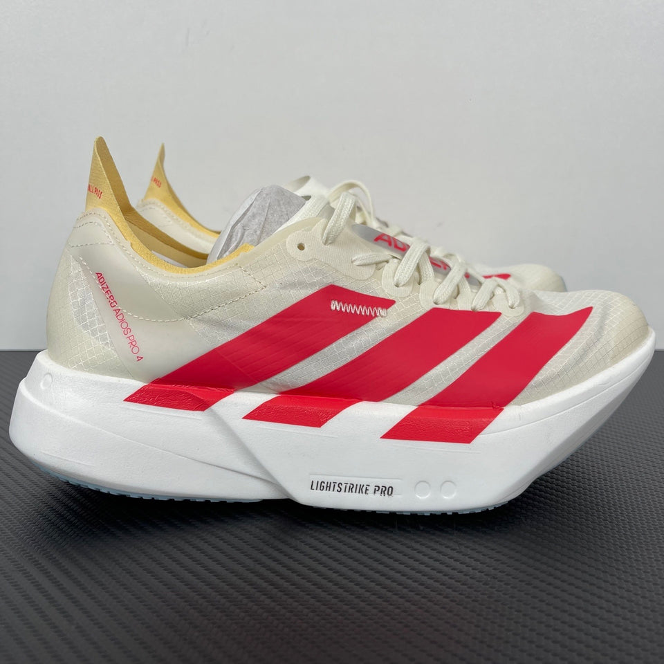 Adizero Adios Pro 4 dourado/vermelho