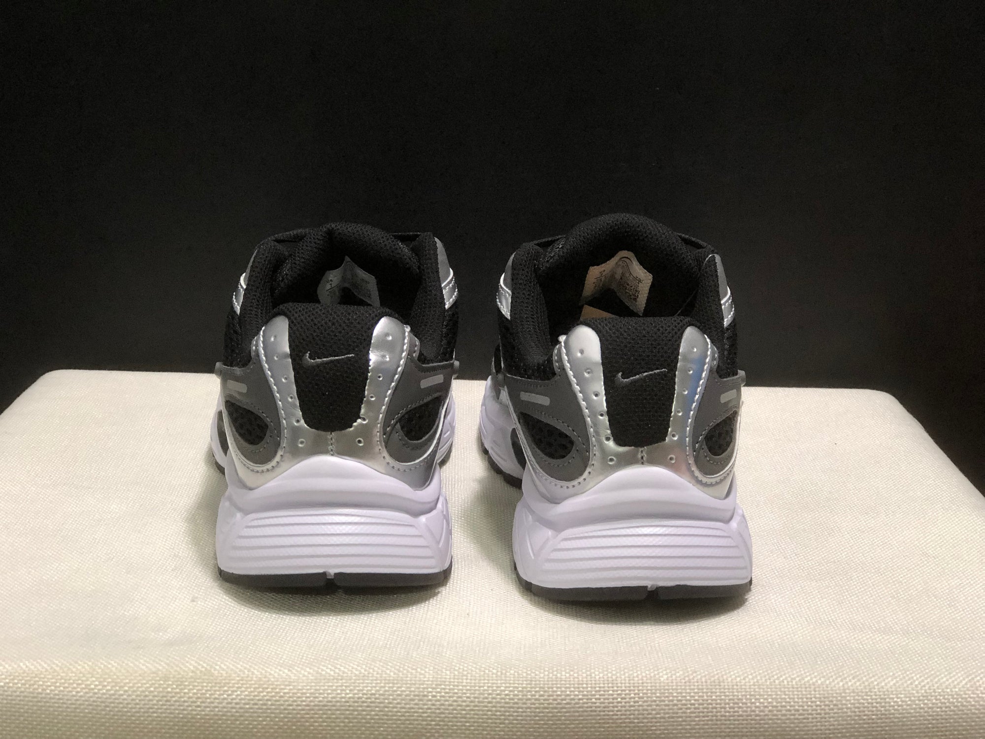 Nike V5 RNR preto/cinza