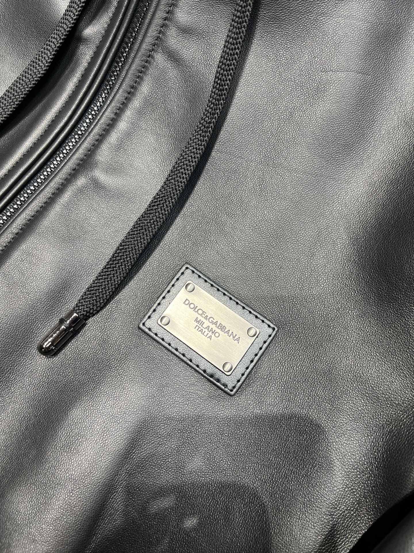 Jaqueta Dolce & Gabbana D&G em couro preta
