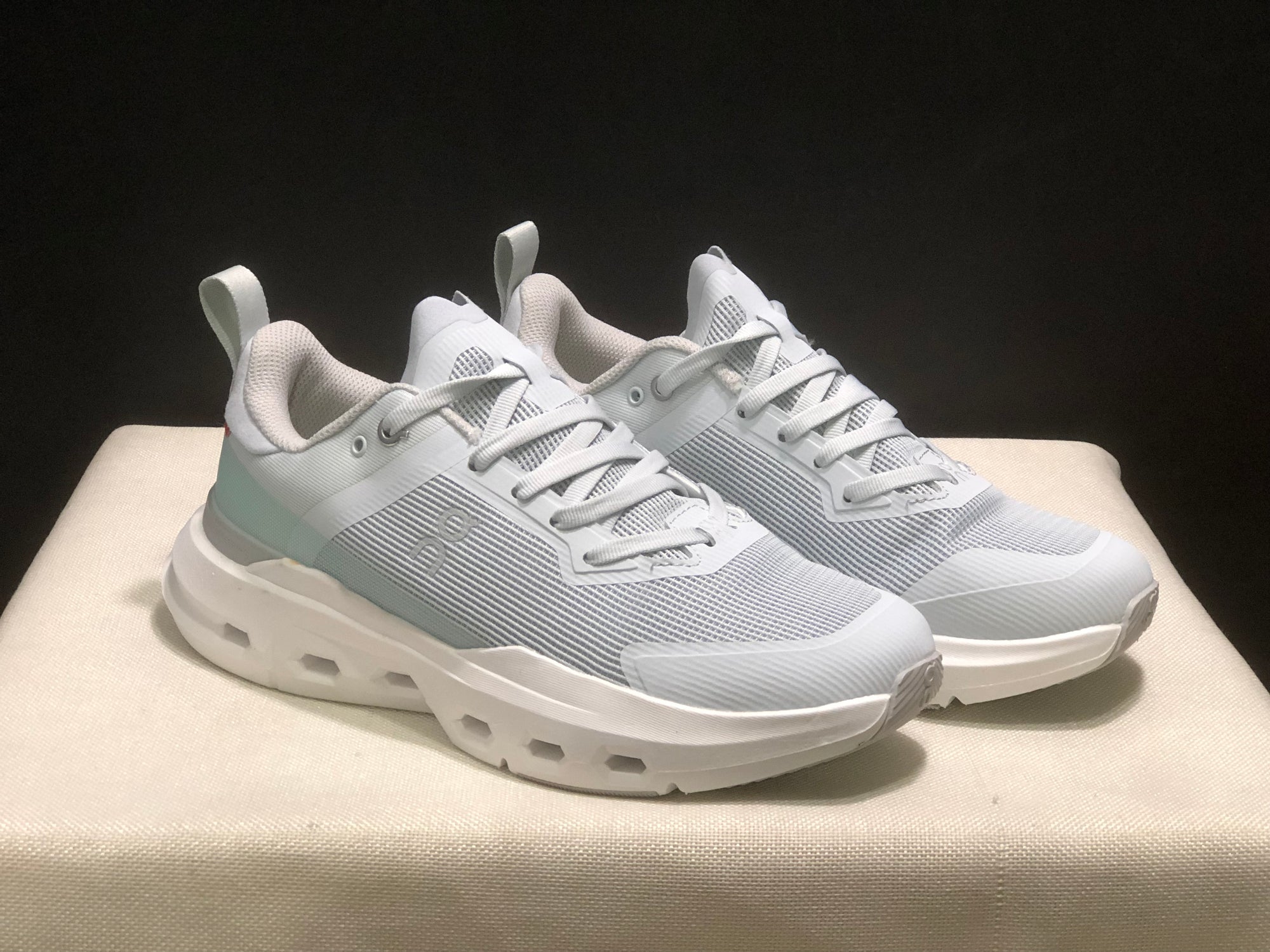 Tênis On Cloudpulse Next branco/verde