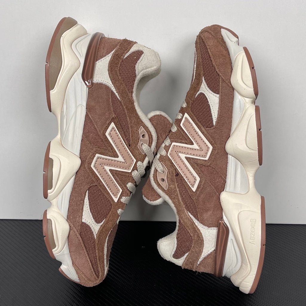 NEW BALANCE 9060 marrom