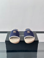 Espadrilhe DG com logo gravado azul