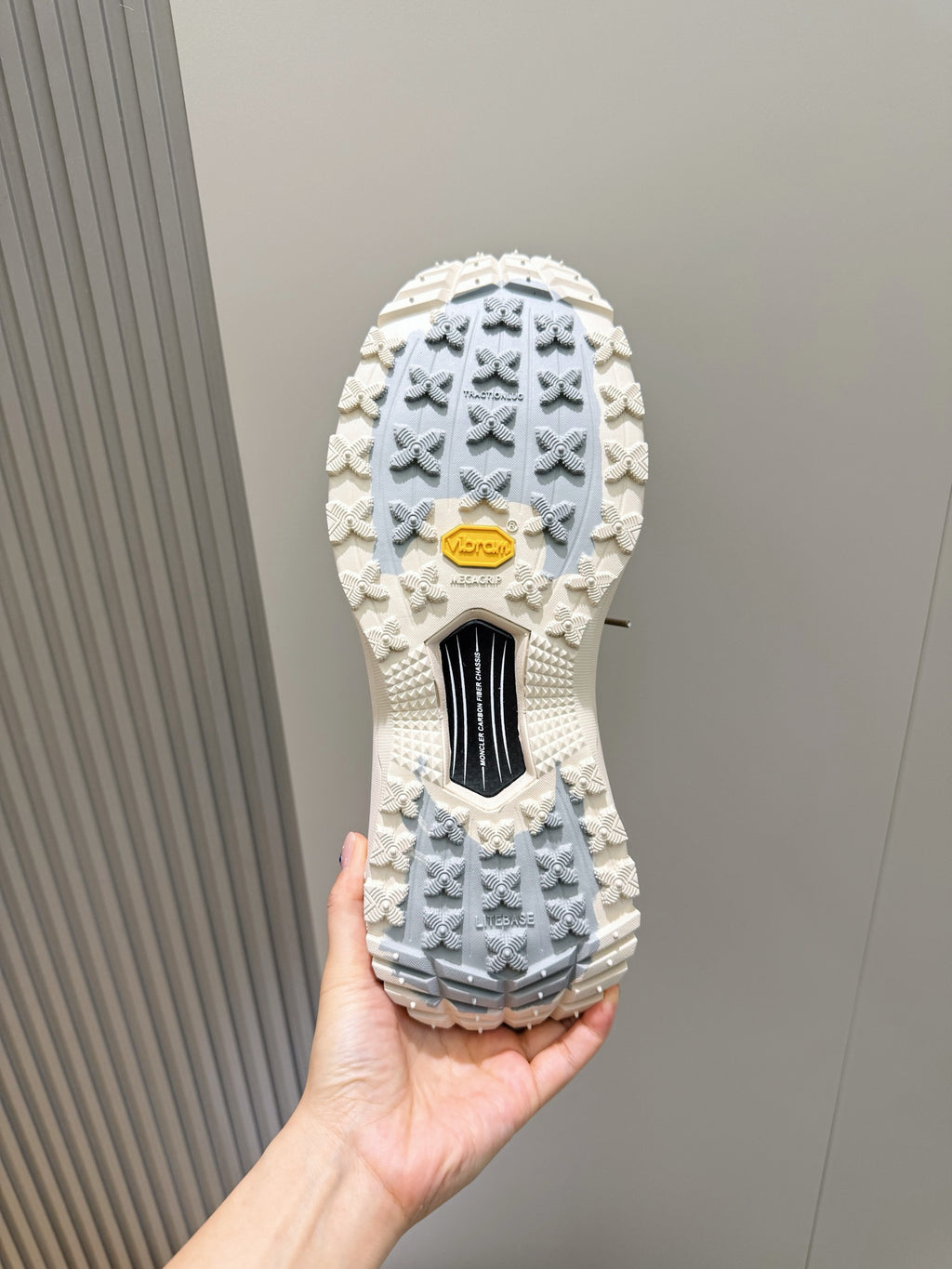 Tênis Moncler Trailgrip lite 3 verde