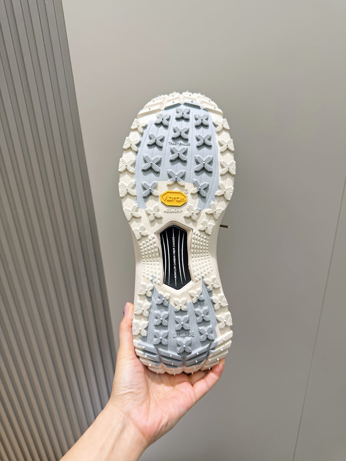 Tênis Moncler Trailgrip lite 3 verde