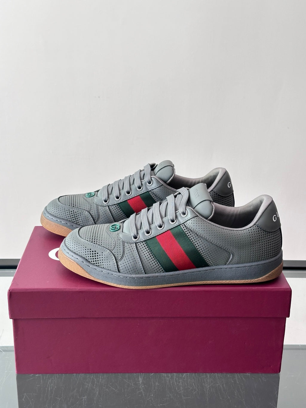 Tênis Gucci Screener Cinza