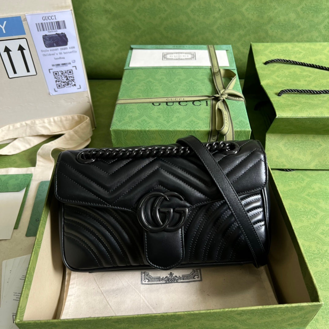 Bolsa Gucci GG Marmont Couro All Black Média/Grande