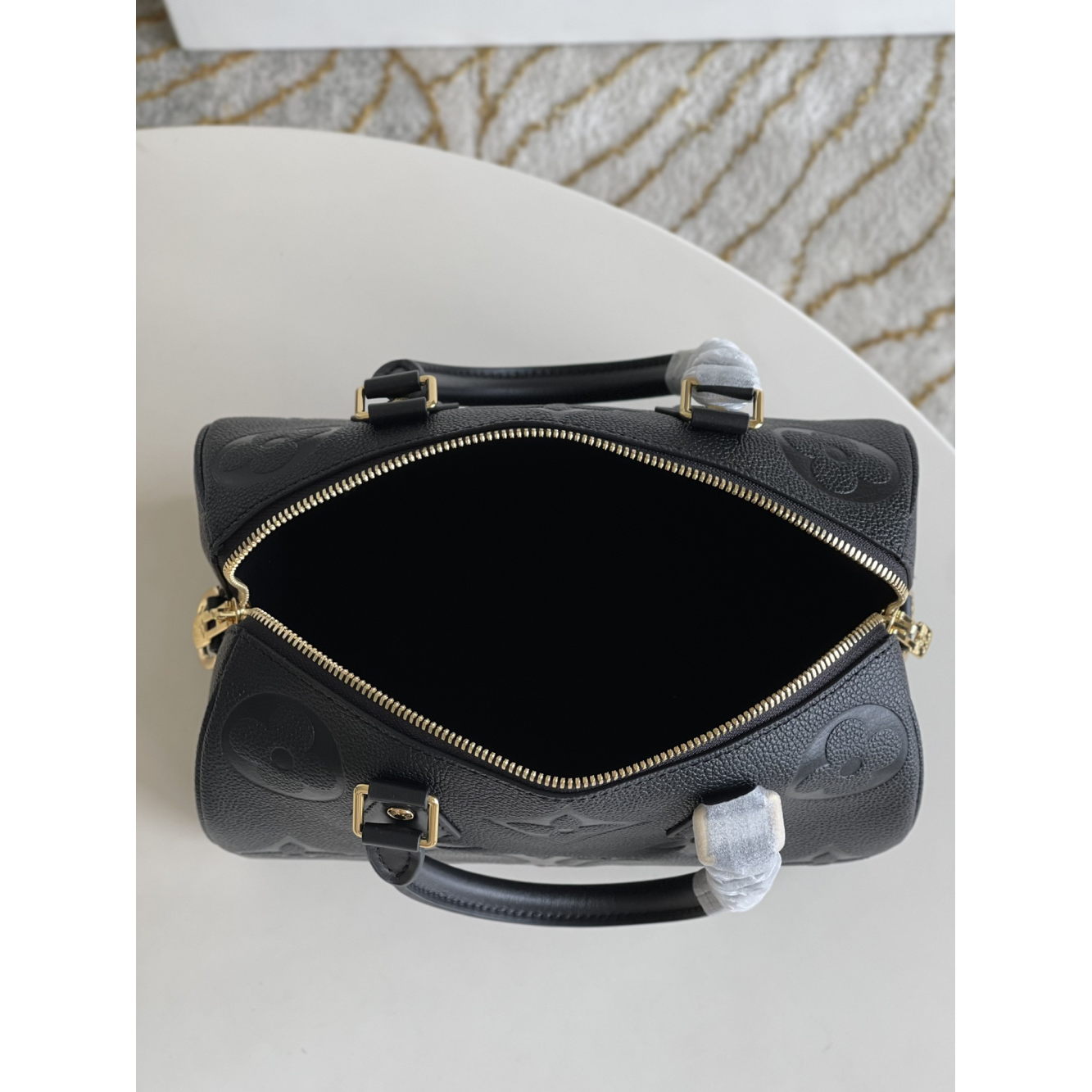 Bolsa Louis Vuitton LV Speedy Bandoulière Couro Monogram Empreinte 25 23.5x17.5x11.5cm (duas cores)