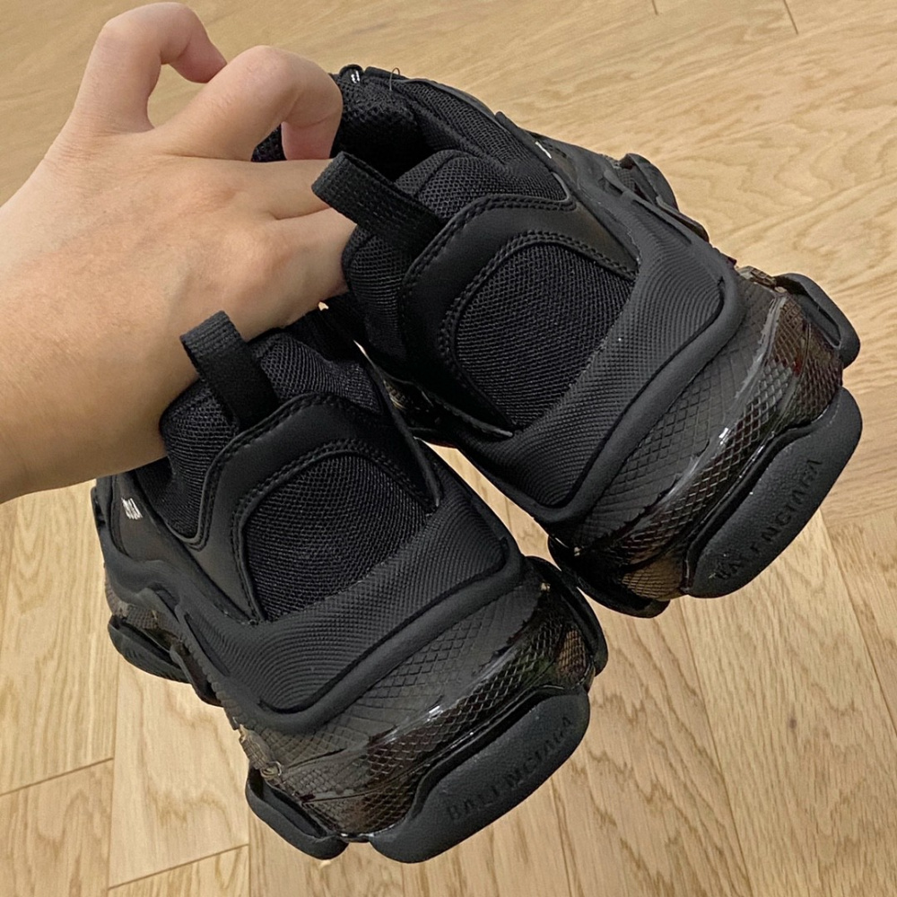 Balenciaga Triple S ALL BLACK/PRETO