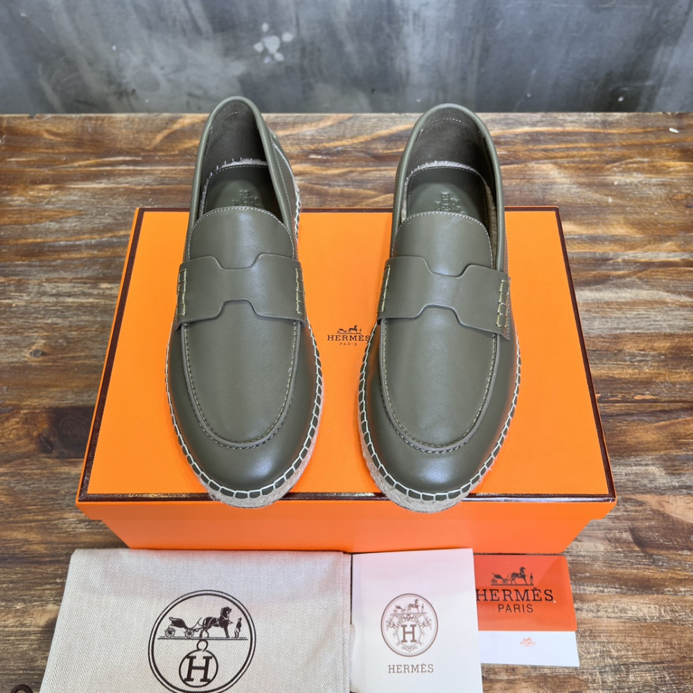 Alpargata TRIP Hermès em Couro Verde