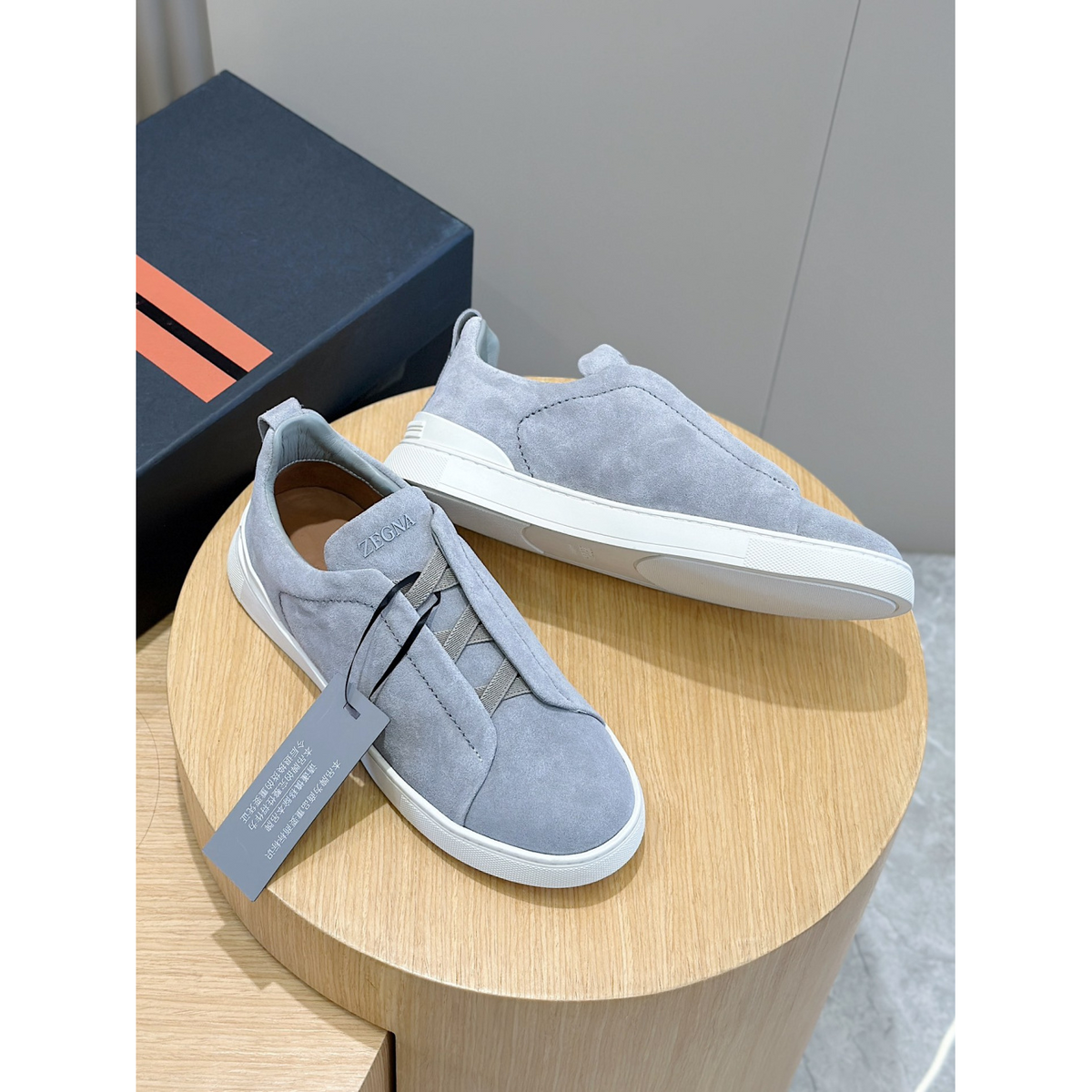 Zegna Triple Stitch Secondskin em Camurça Azul Acinzentado
