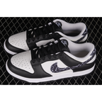 SB DUNK LOW BLACK PAISLEY BLACK