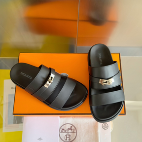 Sandália Hermès Jackson Couro Preta