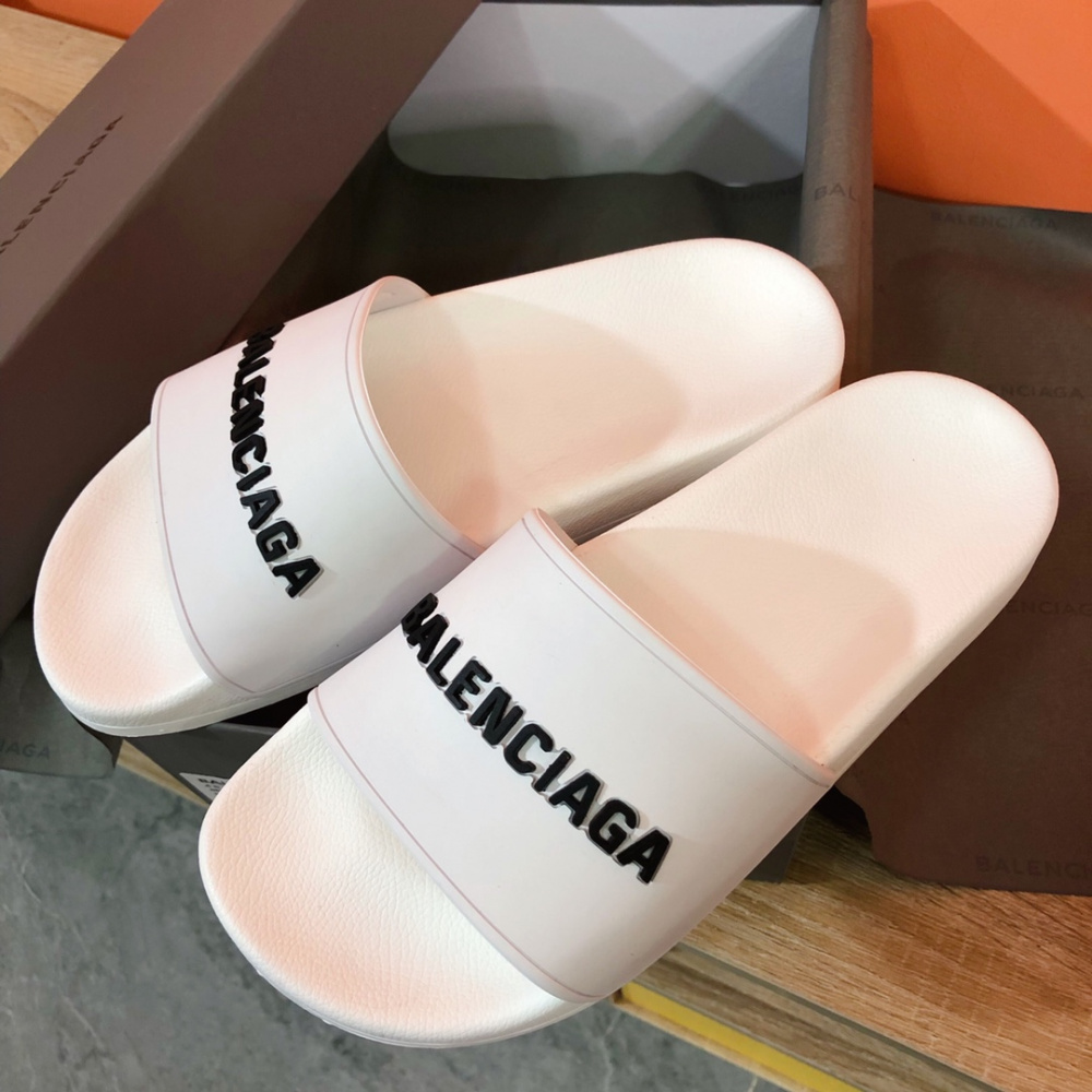 Chinelo/Sandália Balenciaga