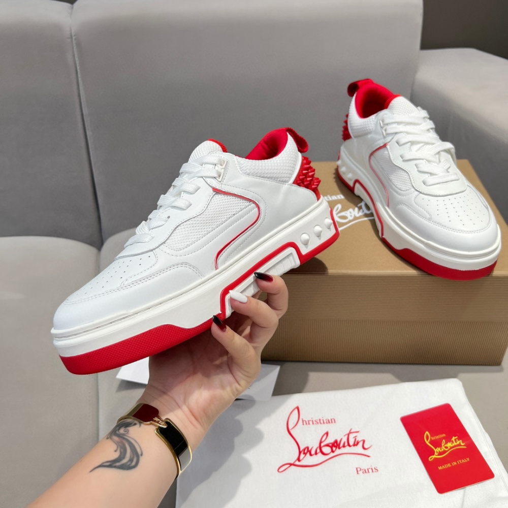 C. Louboutin Tênis Cano Médio Branco