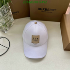 Boné Burberry London Branco