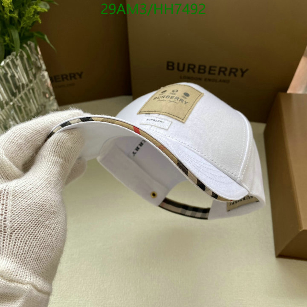 Boné Burberry London Branco