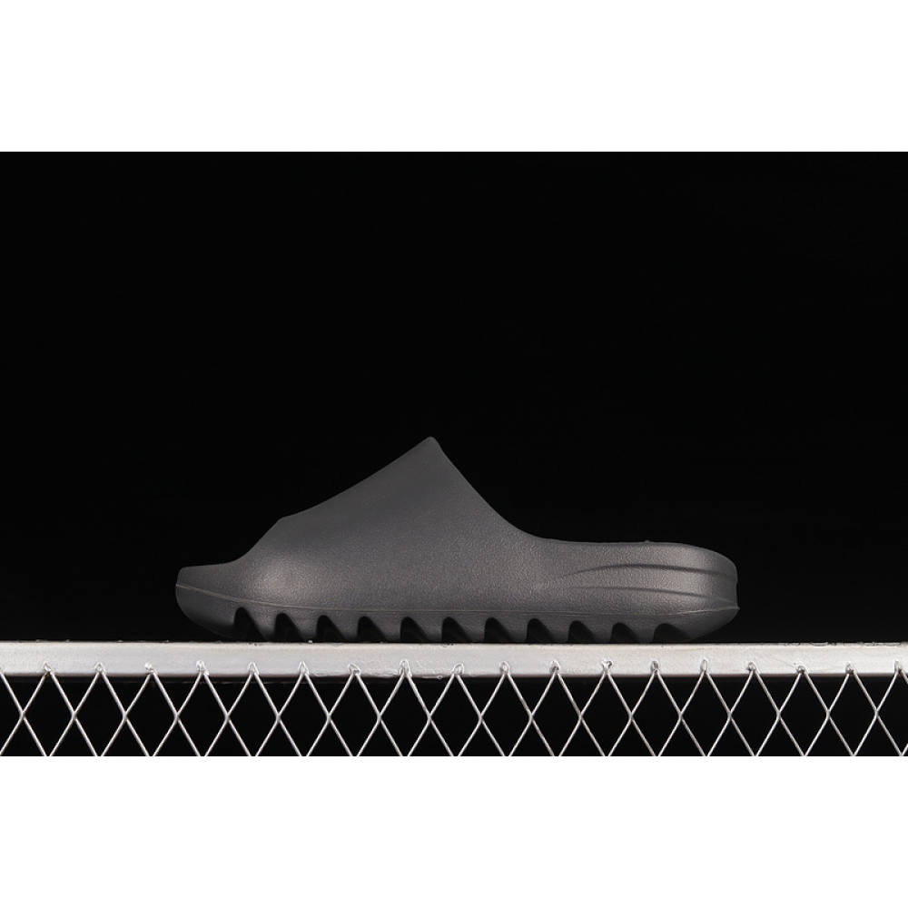 YEEZY SLIDES ONYX