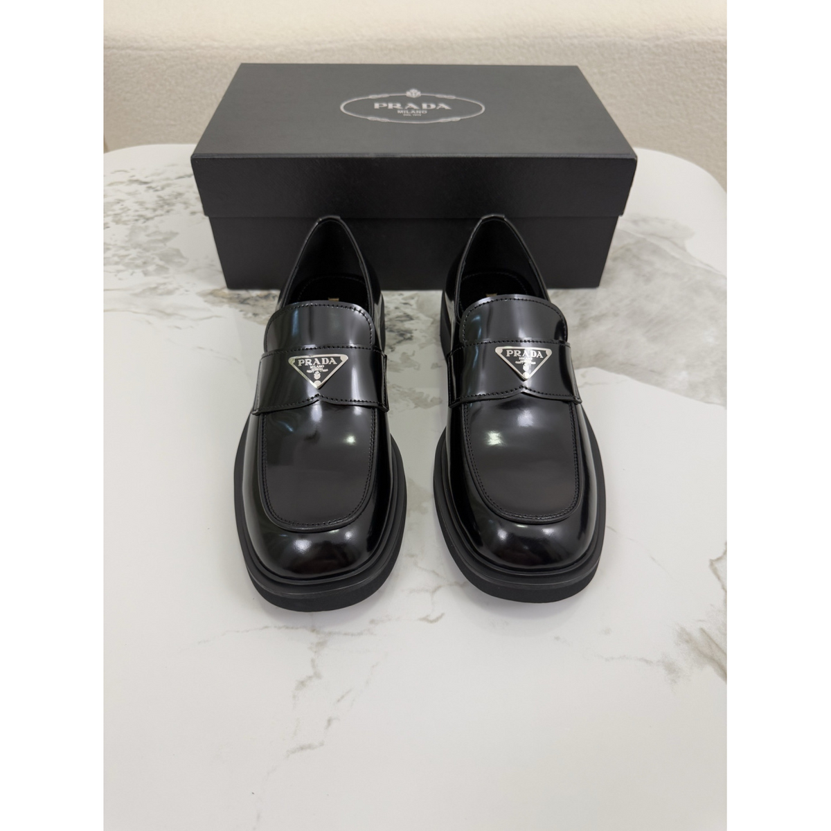 Loafer Prada em Couro envernizado Preto