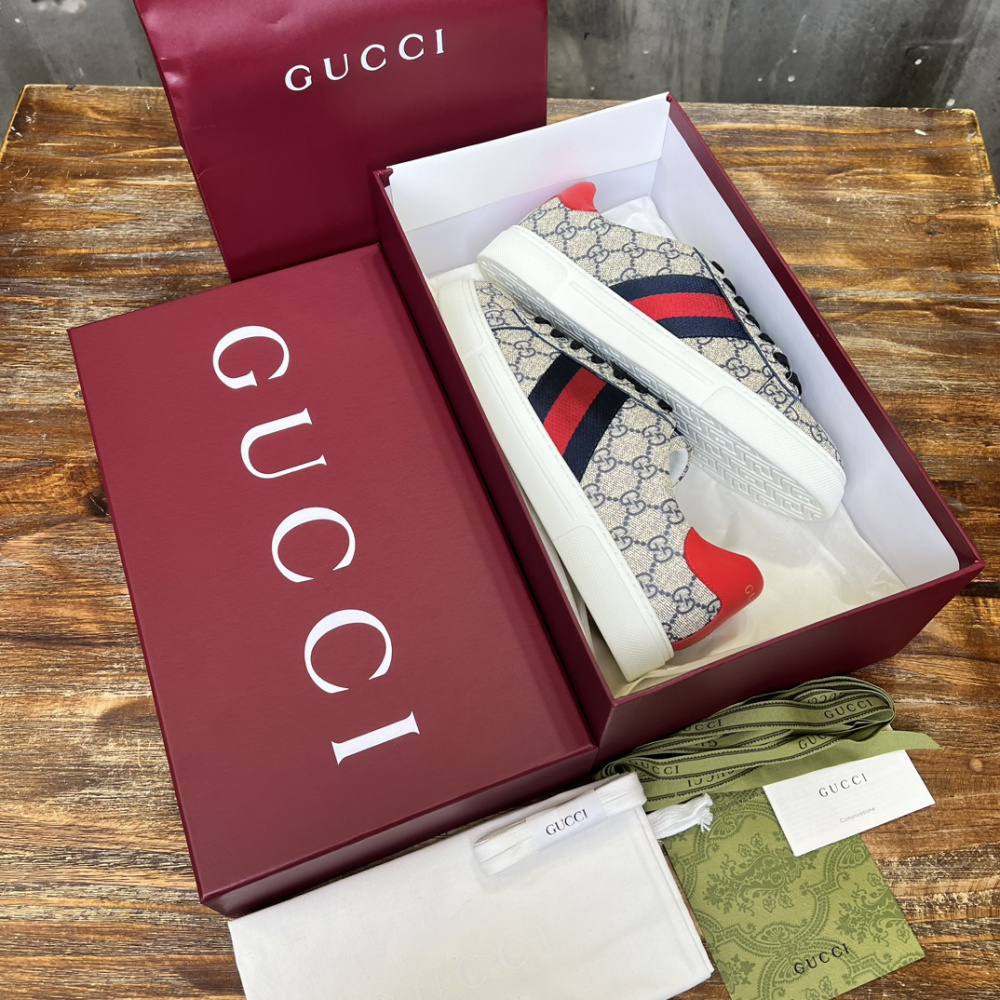 Gucci Sneaker Ace With Web Bege e Azul canvas