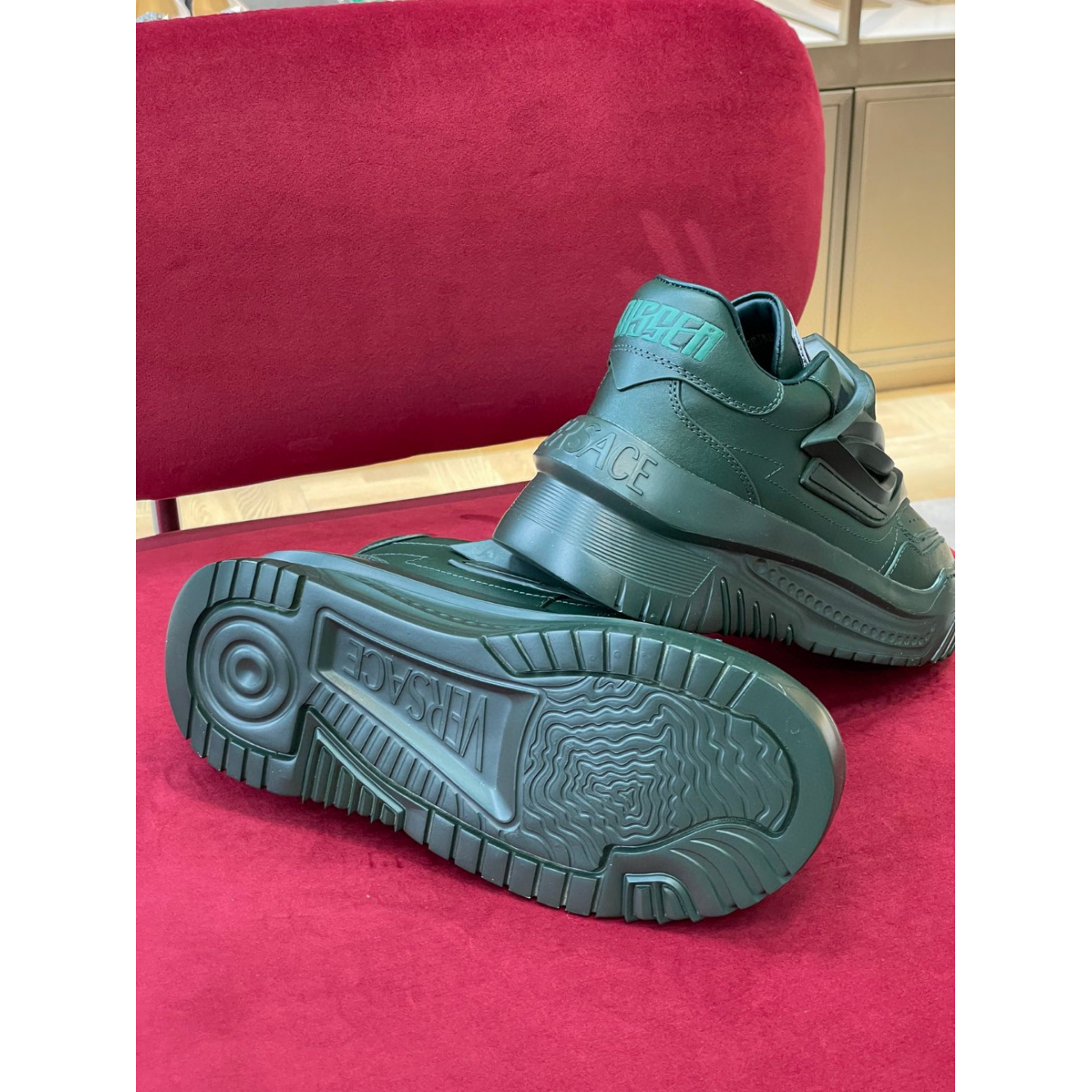 Tênis Versace Cano Baixo Odissea Verde
