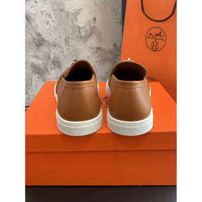 Tênis Hermès Slip-On Game em Couro Liso Marrom