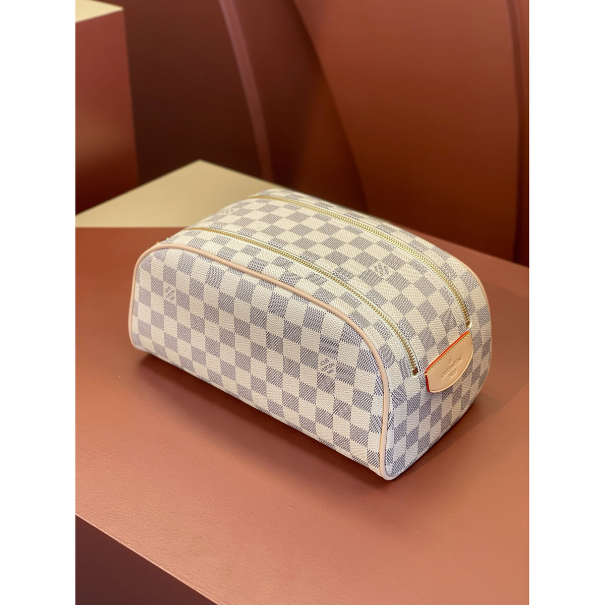 Necessaire Louis Vuitton LV Couro Damier Azur 28x16x13CM