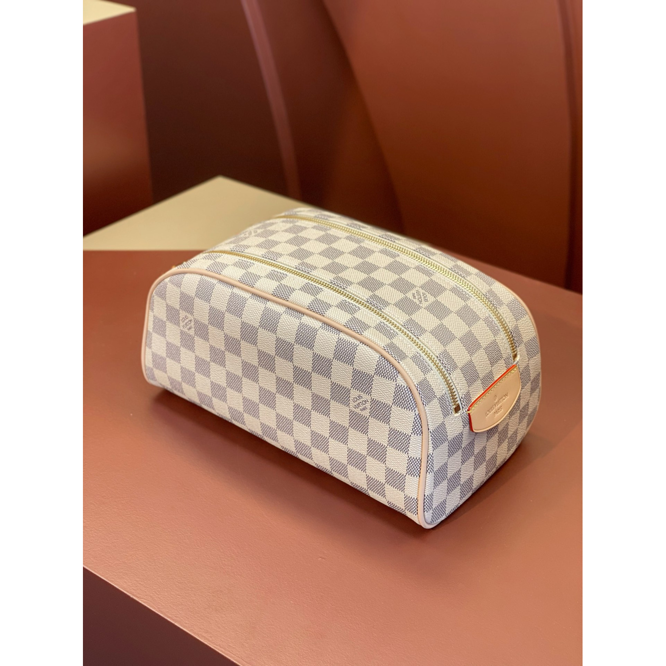 Necessaire Louis Vuitton LV Couro Damier Azur 28x16x13CM