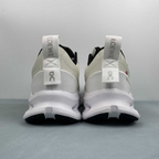 Tênis On Cloudtilt x LOEWE branco/preto