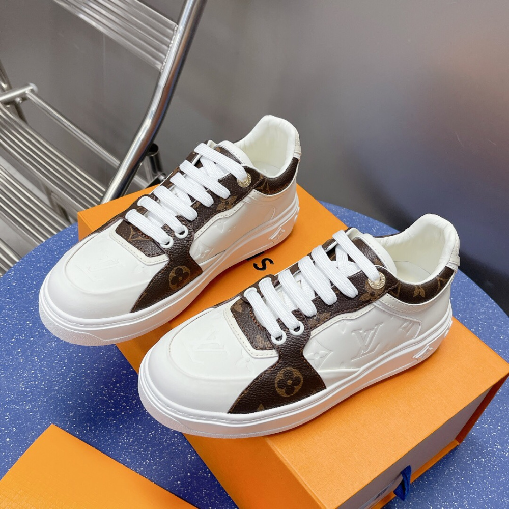 Louis Vuitton Time Out Tênis Sneakers