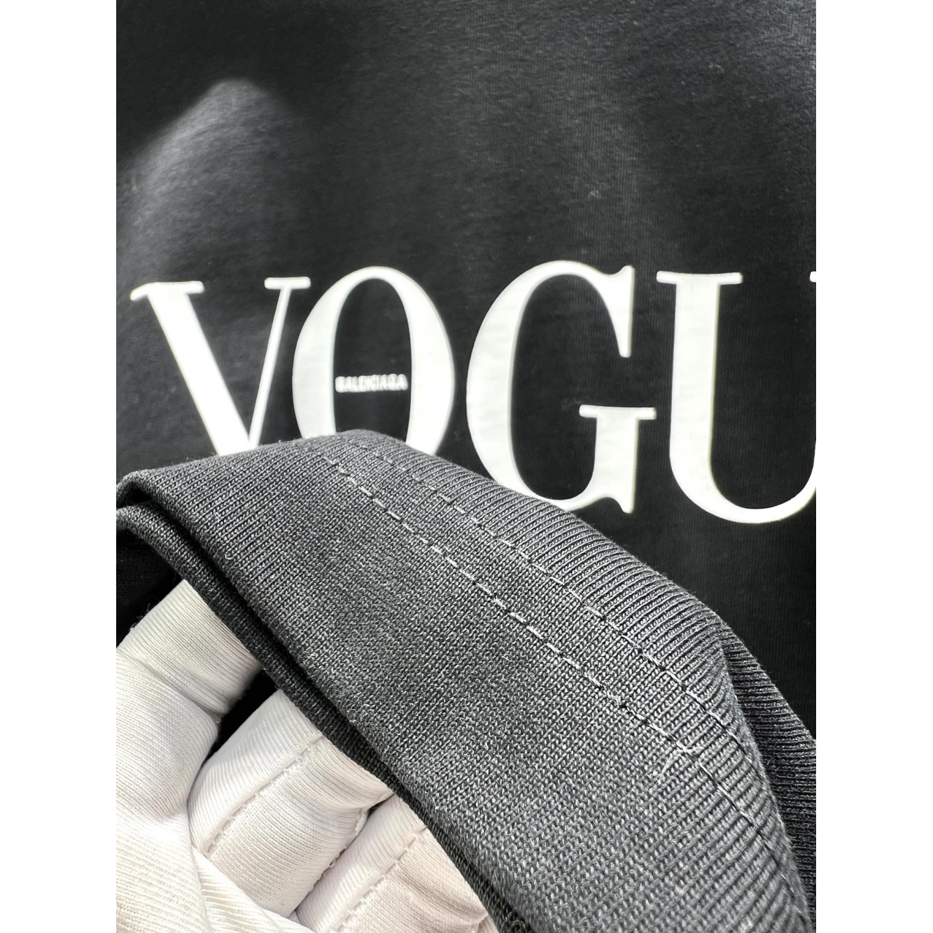 Camiseta de Algodão Balenciaga com estampa VOGUE Preta