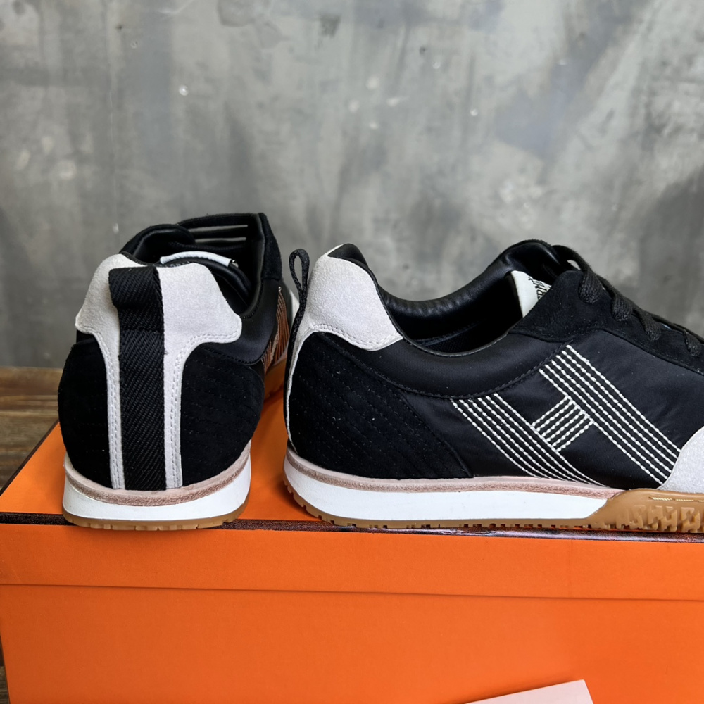 Tênis Hermès Course Preto