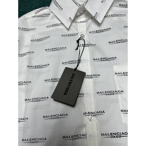 Camiseta de Manga Curta com estampa do logotipo Camisa Balenciaga Branca