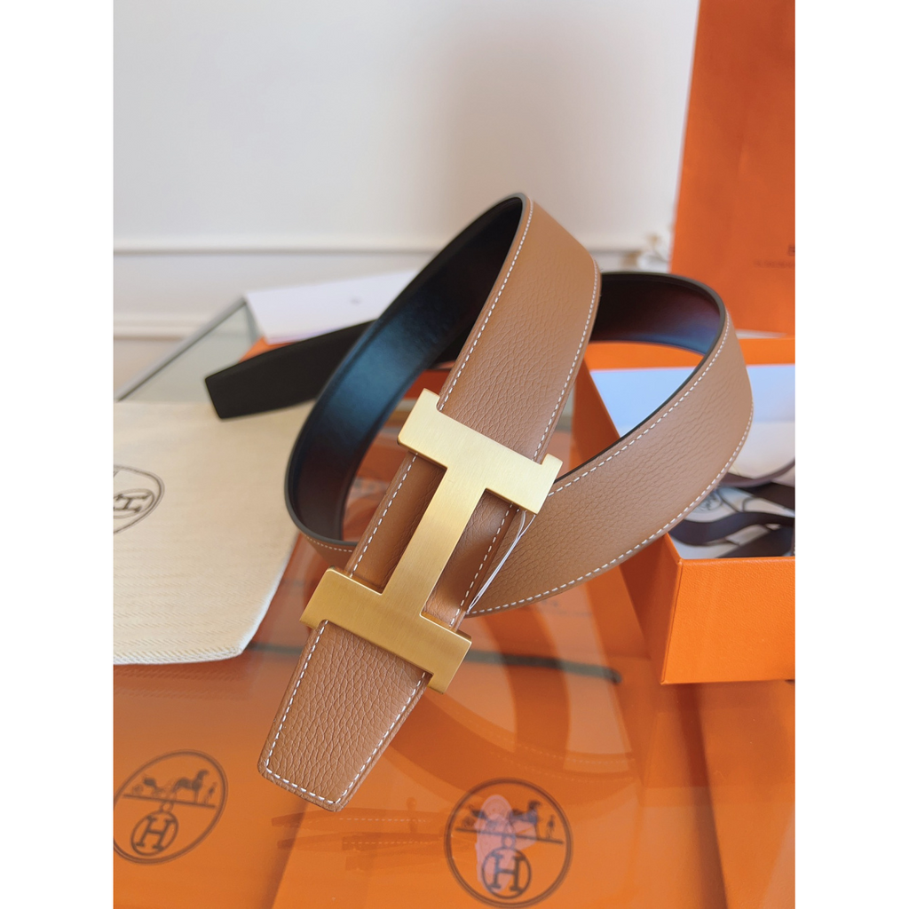 Cinto Hermès Constance e Correia Reversível em Couro 3.8cm Preto/Caramelo Ferragem Dourada