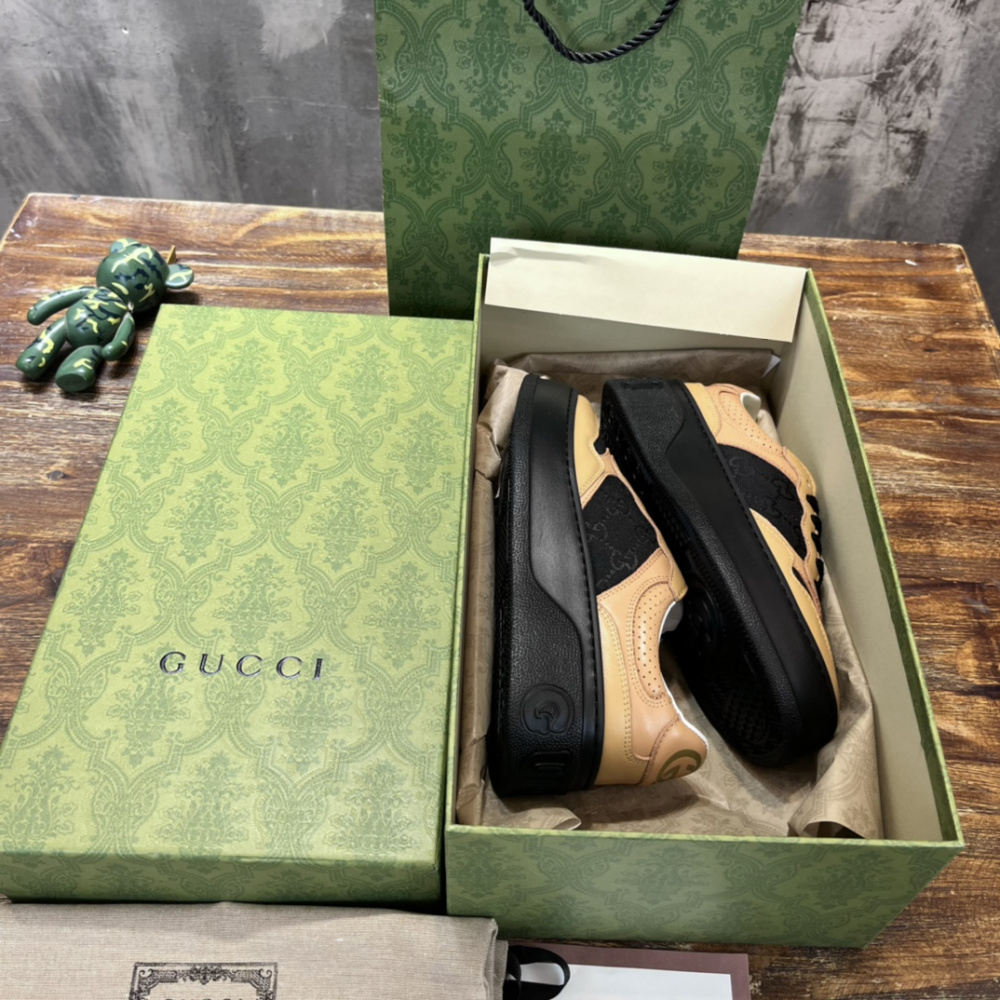 Tênis Gucci GG Supreme Marrom/Preto