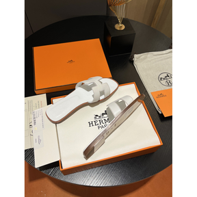 Sandália Hermès Oran White
