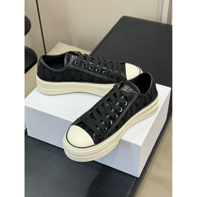 Tênis Valentino Garavani Toile Iconographe Totaloop Low-Top Preto
