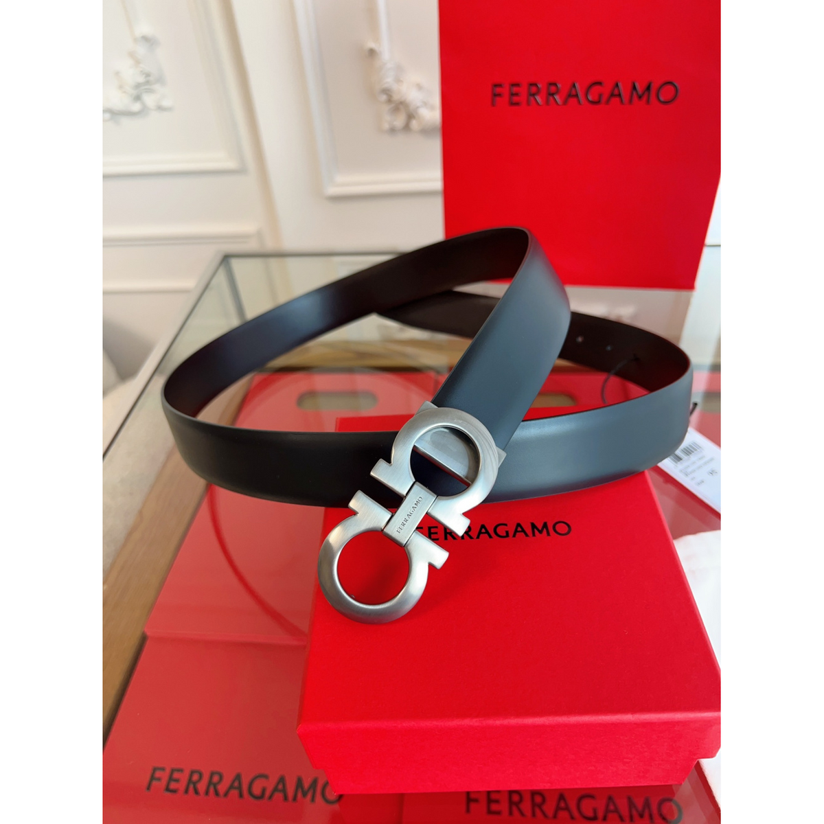 Cinto Salvatore Ferragamo Gancini Couro Liso Preto Fivela Prata 3,5cm