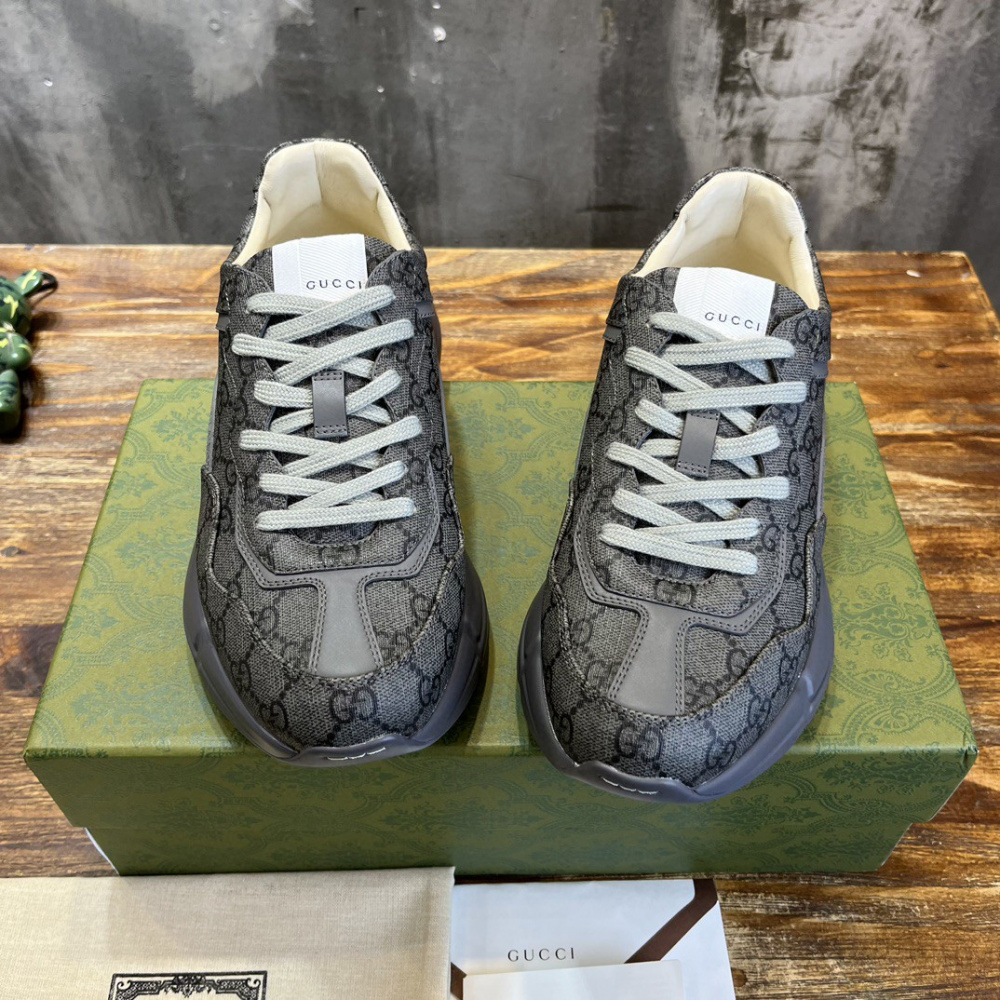 Tênis Gucci Rhyton  Verde Oliva