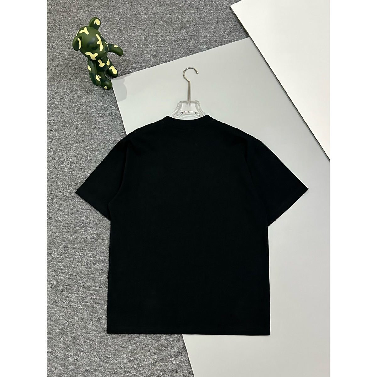 Camisa Prada em algodão com Bordado Prada Preta