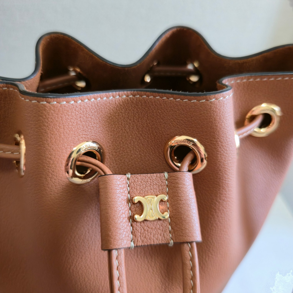 Bolsa Celine Teen Clara 16x19x16cm