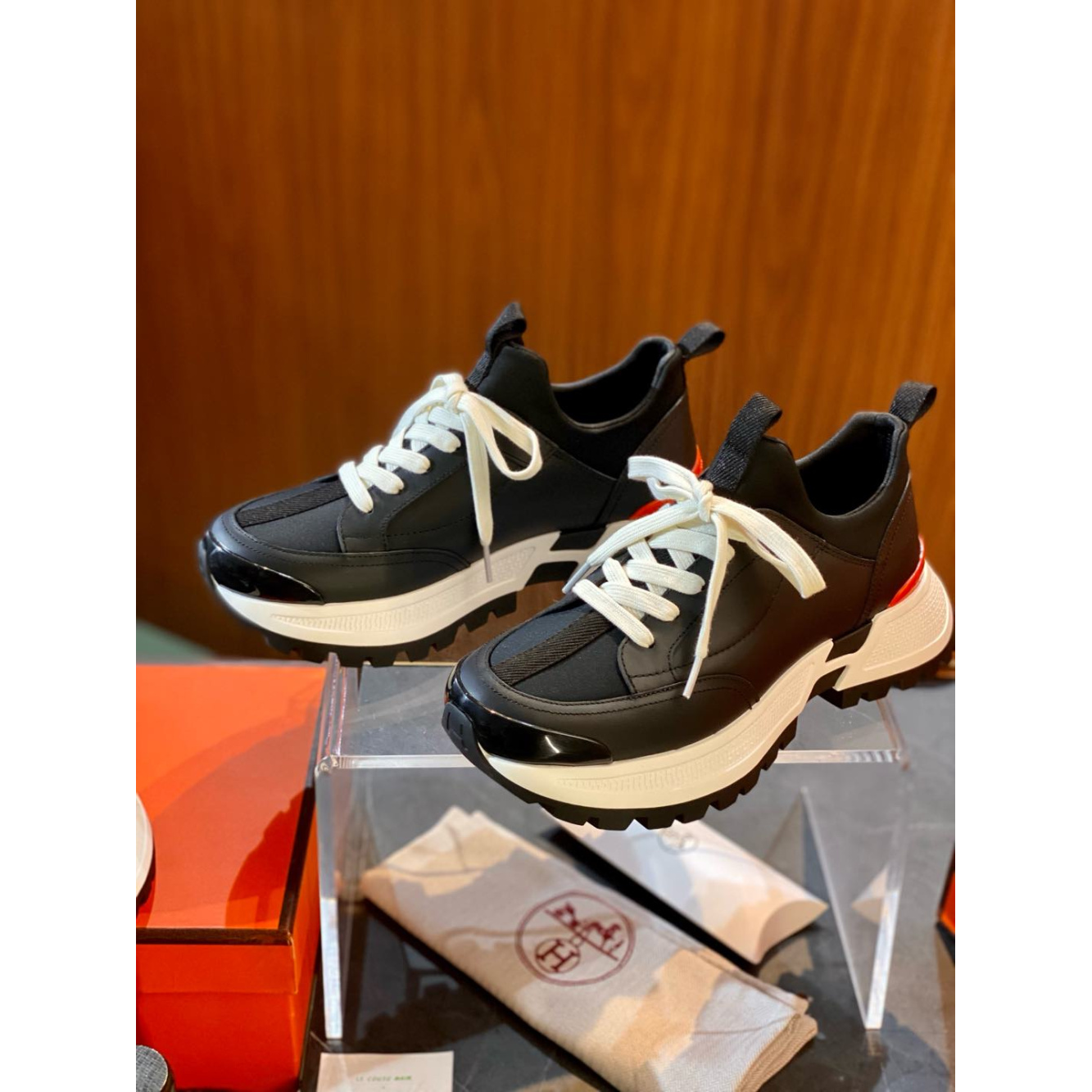 Tênis Hermès Boucing Jump Preto