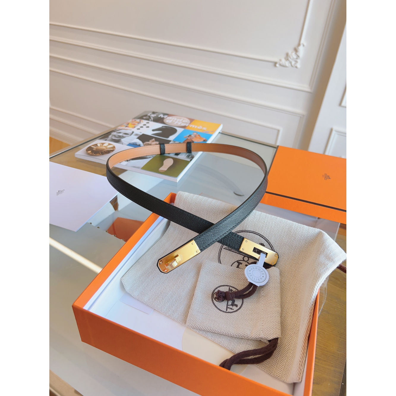 Cinto Hermès Kelly em Couro Preto com Fivela Kelly Dourada 1.8cm