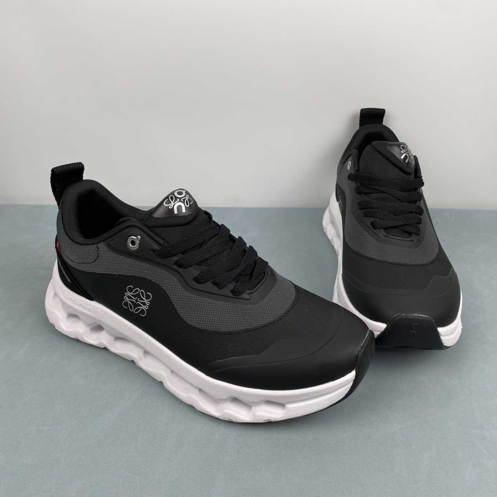 Tênis On Cloudtilt x LOEWE Preto/Branco