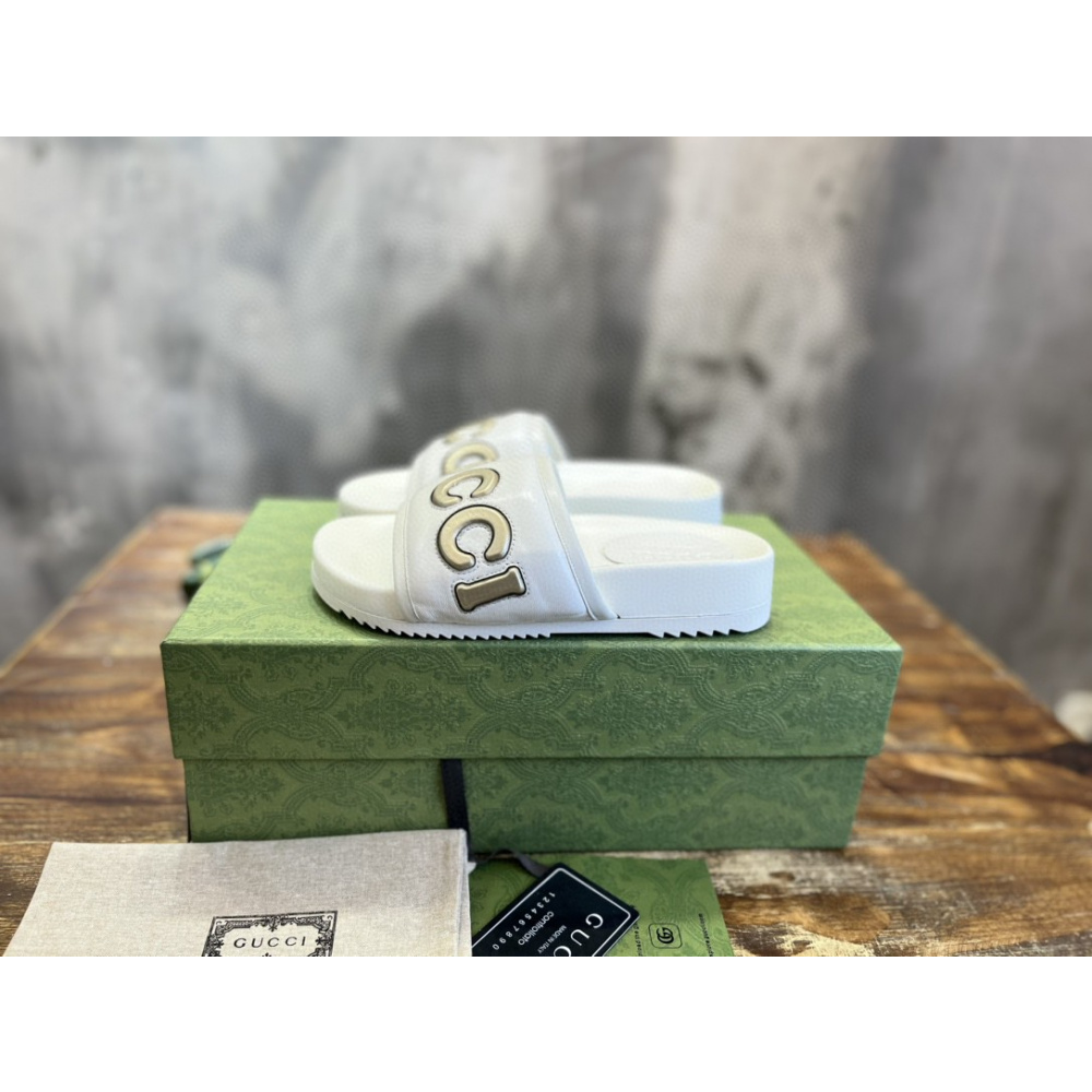 Gucci Slide Branca/Dourada